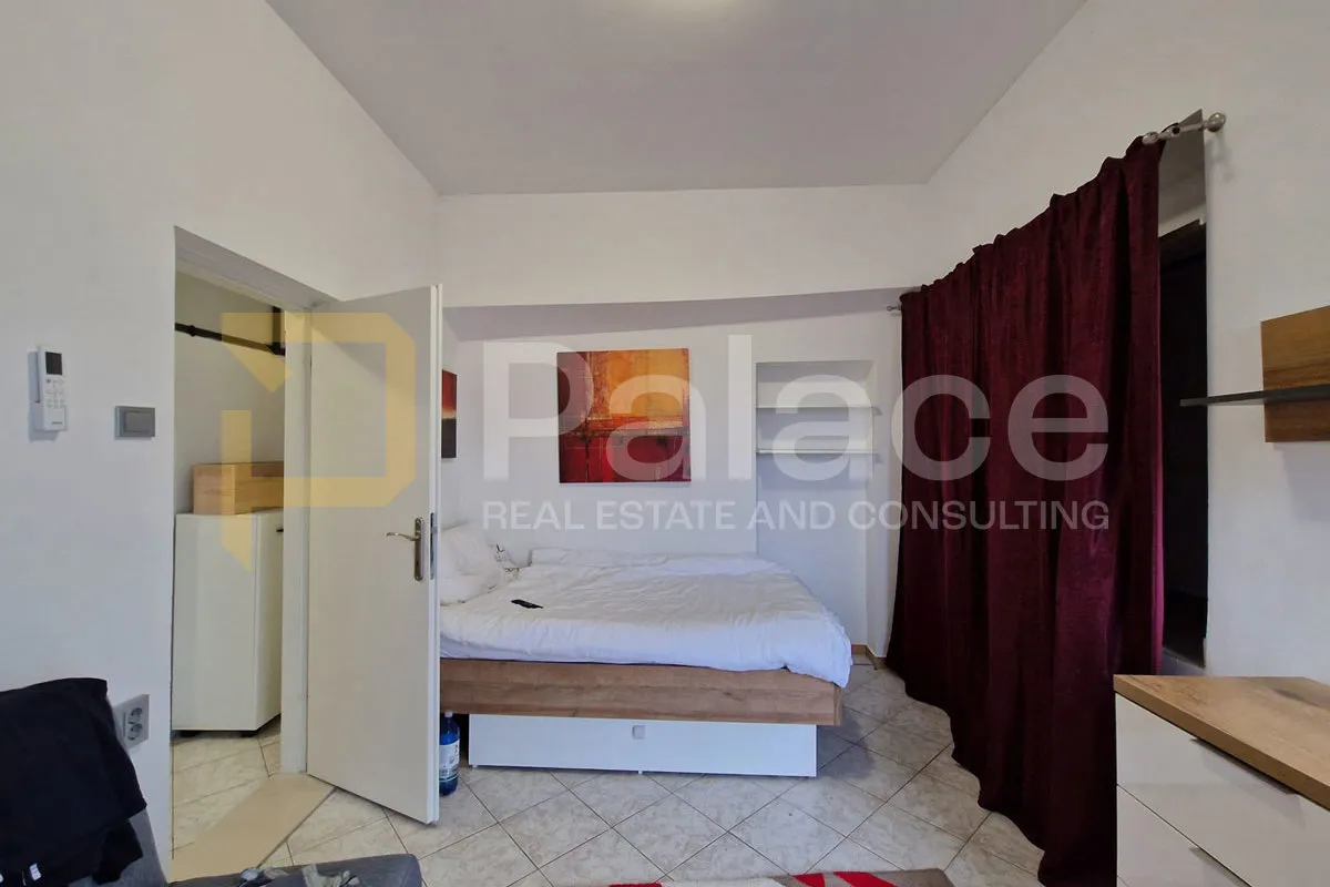 kuća s tri stana i velikom krovnom terasom - sveti kuzam, 181,08 m² - slika 7