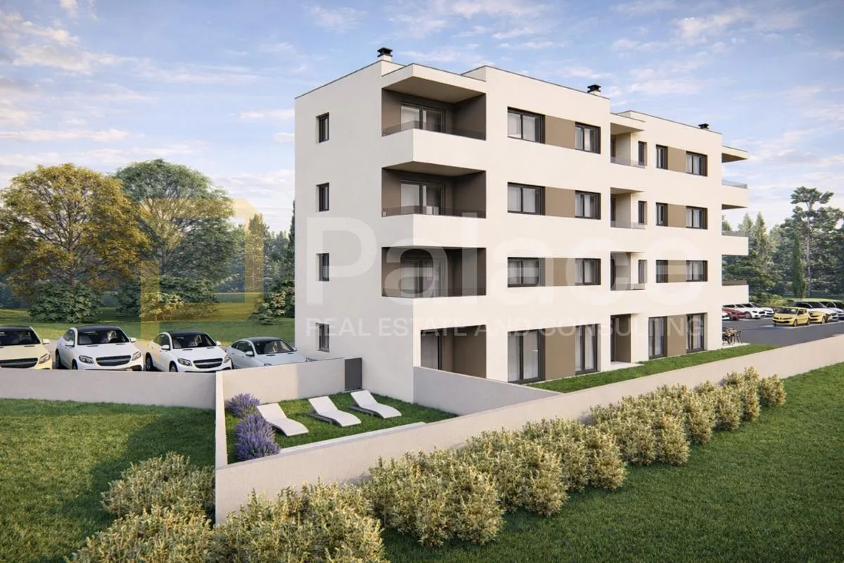trosobni stan s vrtom 110 m², dvije terase i dva parkirna mjesta - slika 5