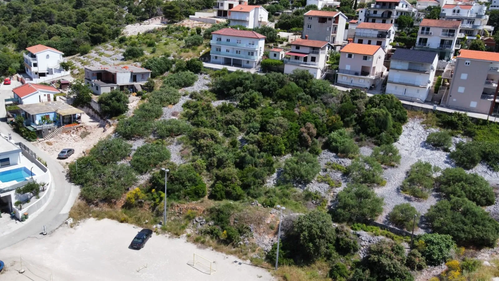 PRIMOŠTEN, Dolac: Građevinsko zemljište, 830 m2