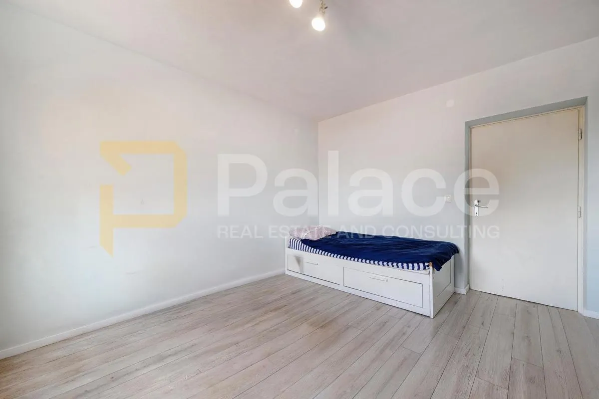 moderan, renoviran stan lijepog tlocrta u centru šibenika, 71 m2 - slika 15