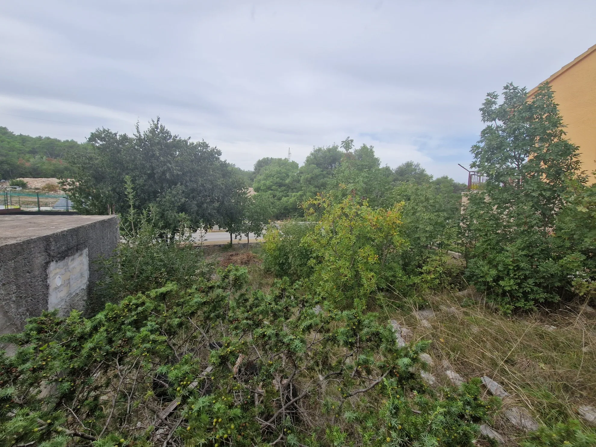zemljište u bilicama na prodaju 870 m2 - slika 3