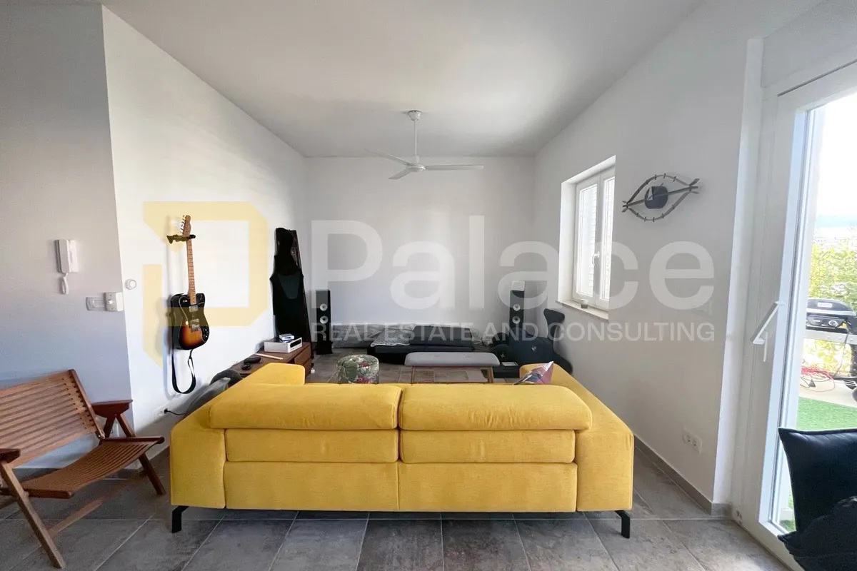malinska – luksuzni dizajnerski stan 60 m² + terasa 100 m², blizu mora - slika 2