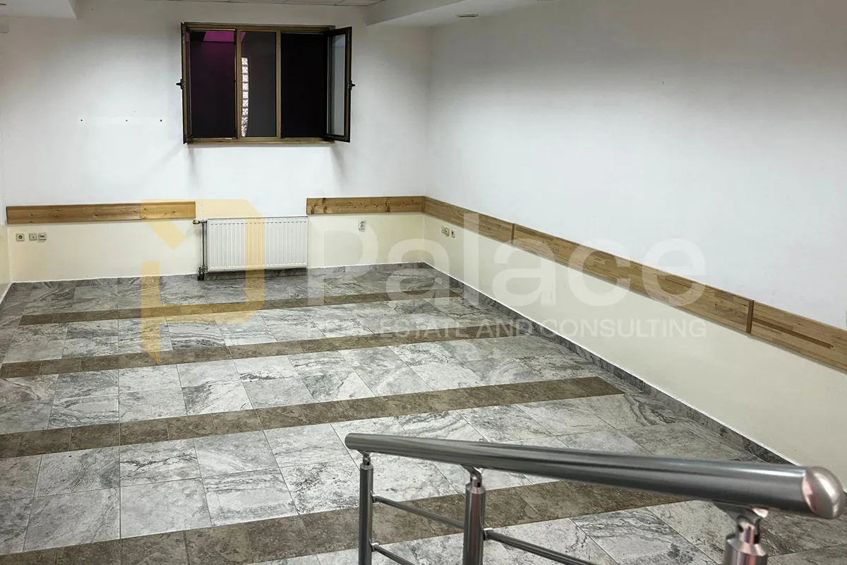 prostran poslovni prostor kod trešnjevačkog placa - prodaja - slika 3
