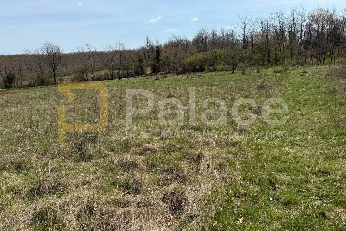 tri zemljišta u okolici barbana – 2 građevinska i 1 poljoprivredno - slika 3