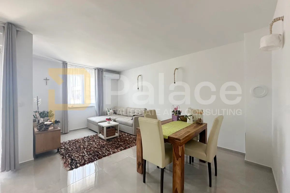 kuća s 2 stana i studio apartmanom, odlična prilika - šišan - slika 27