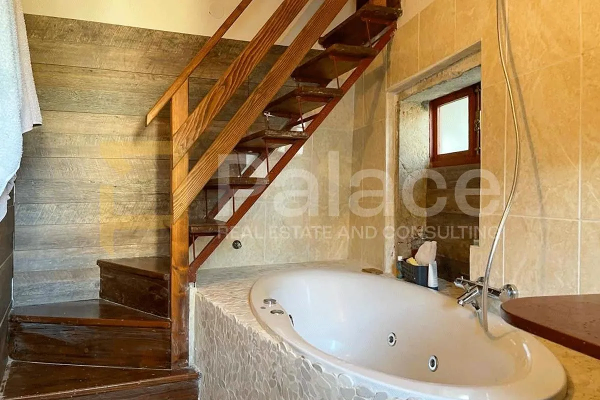 šarmantna kuća na otoku krku – dobrinj, 90 m², 180.000 € - slika 10