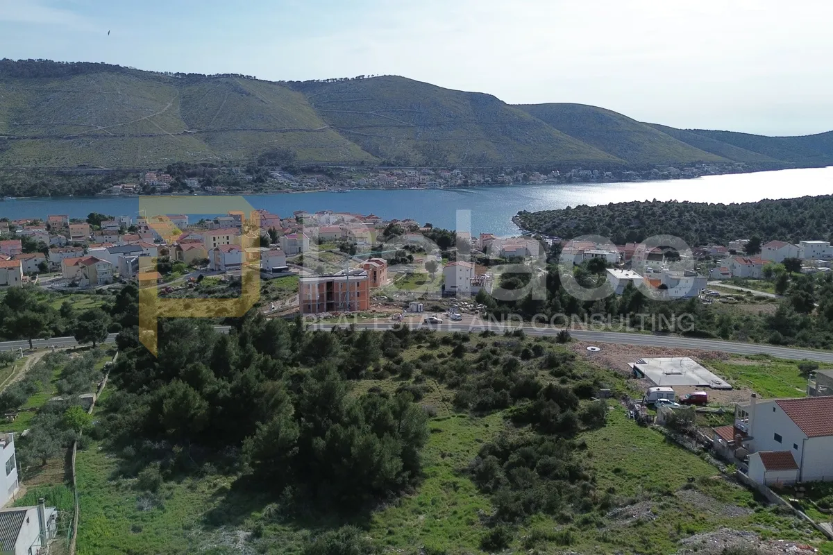 građevinsko zemljište u grebaštici, 3200 m2 - slika 1