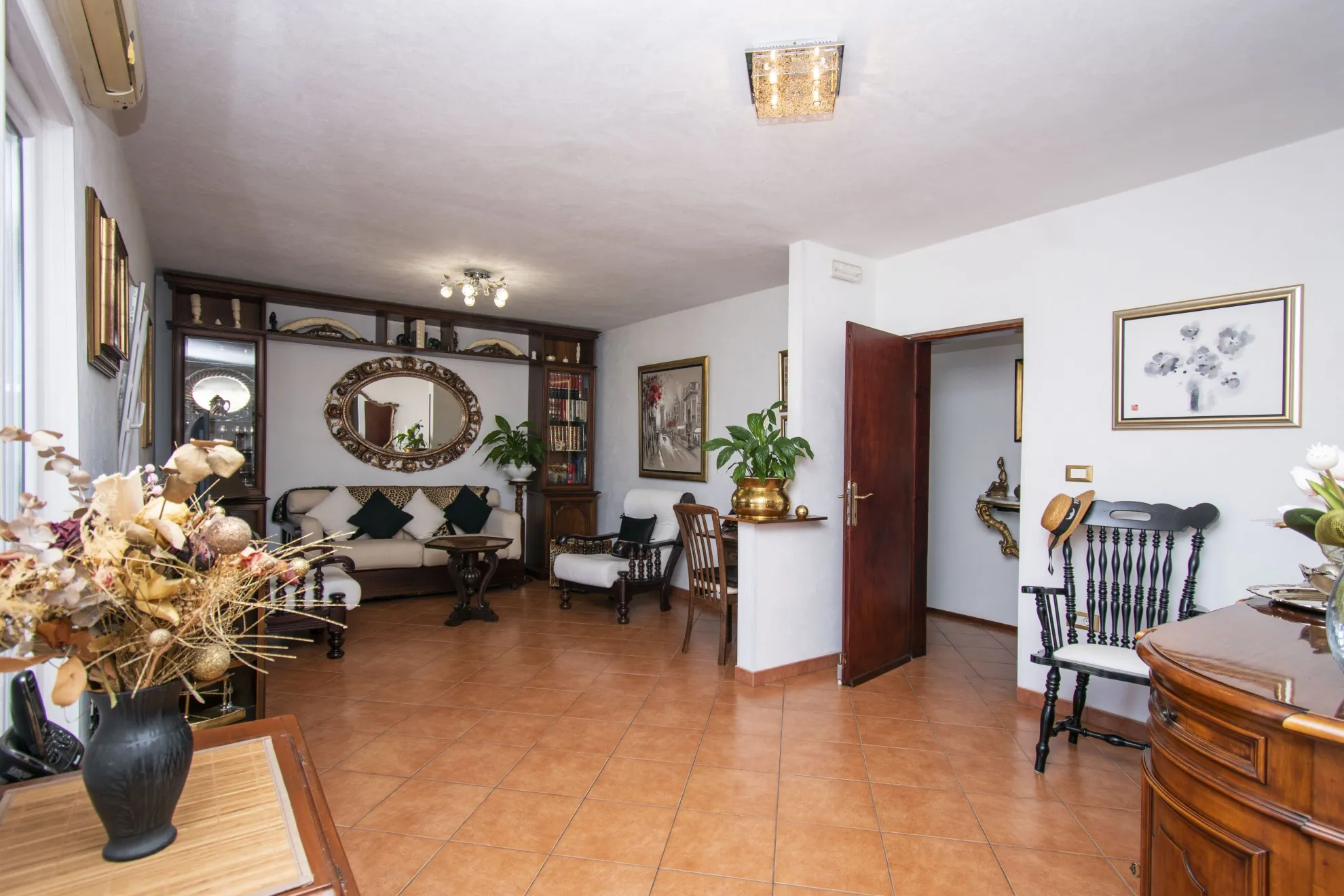 predivna kuća nedaleko od mora, 284 m2 i dvorište 650 m2 - slika 23