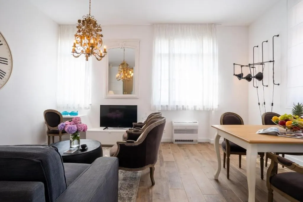 opatija centar, 5 apartmana 200m2, ekskluzivna investicijska prilika - slika 6