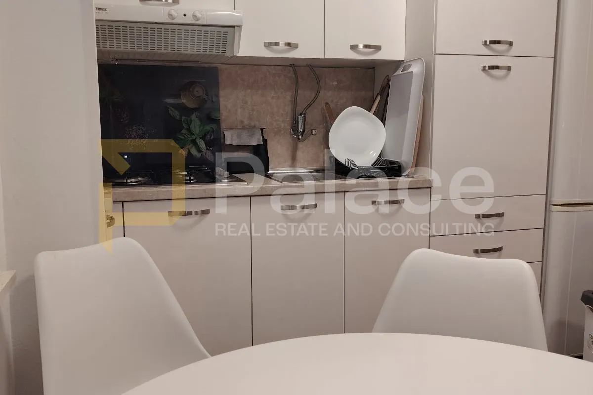novouređen 2-sobni stan 54,63 m2 s vrtom i pogledom na more, podstrana - slika 4