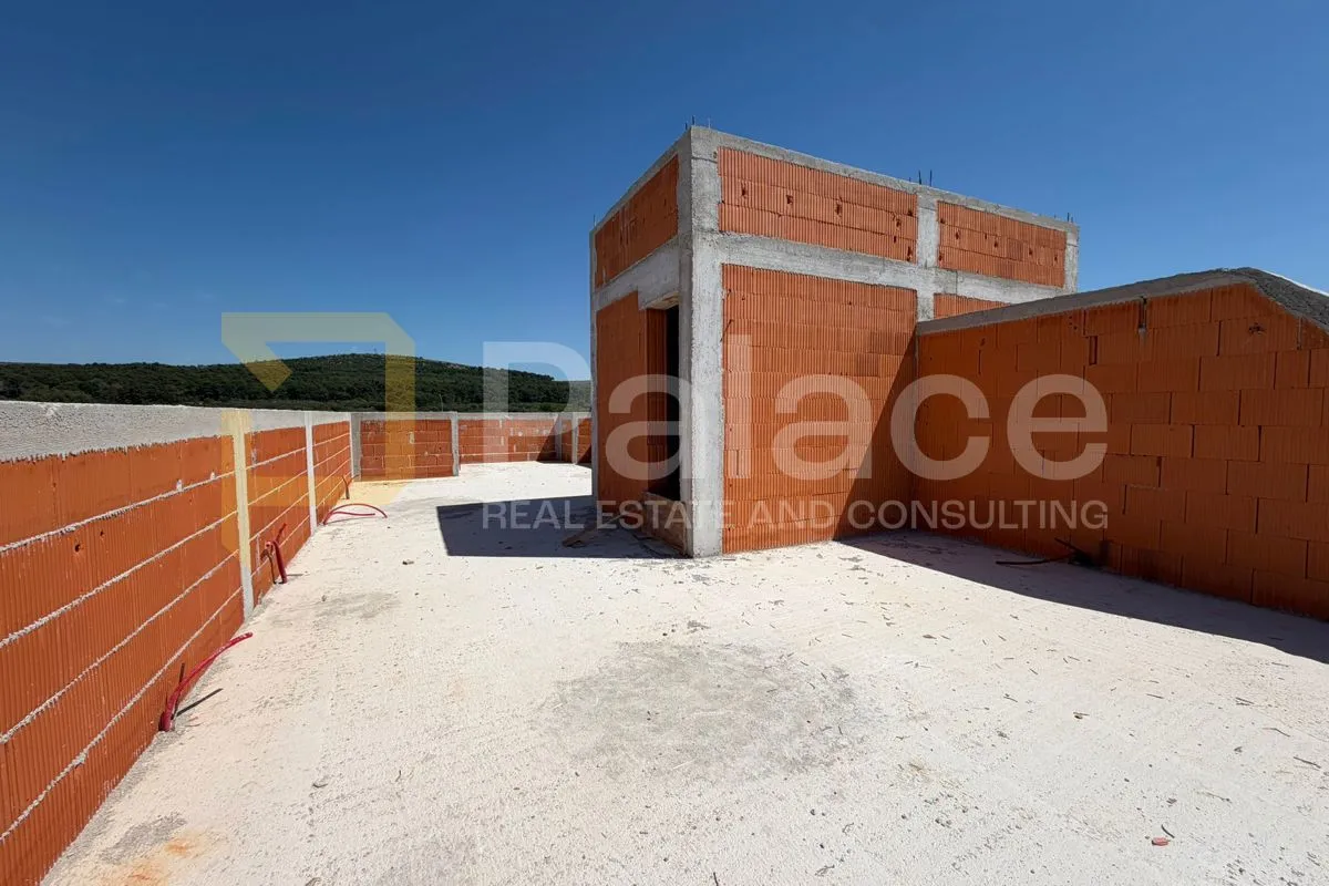 turanj : penthouse s pogledom na more 240 m2 - slika 7