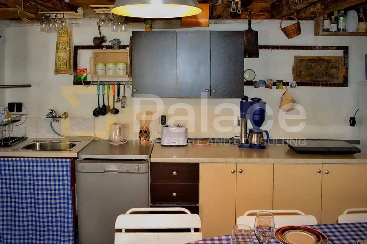 šarmantna kuća u bakru 20 m od mora, 141m2 - slika 6