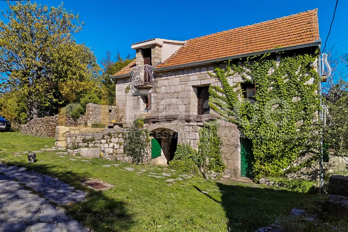 bajkovita kuća u mirnom mjestu, lovreć, 150 m2 - slika 6