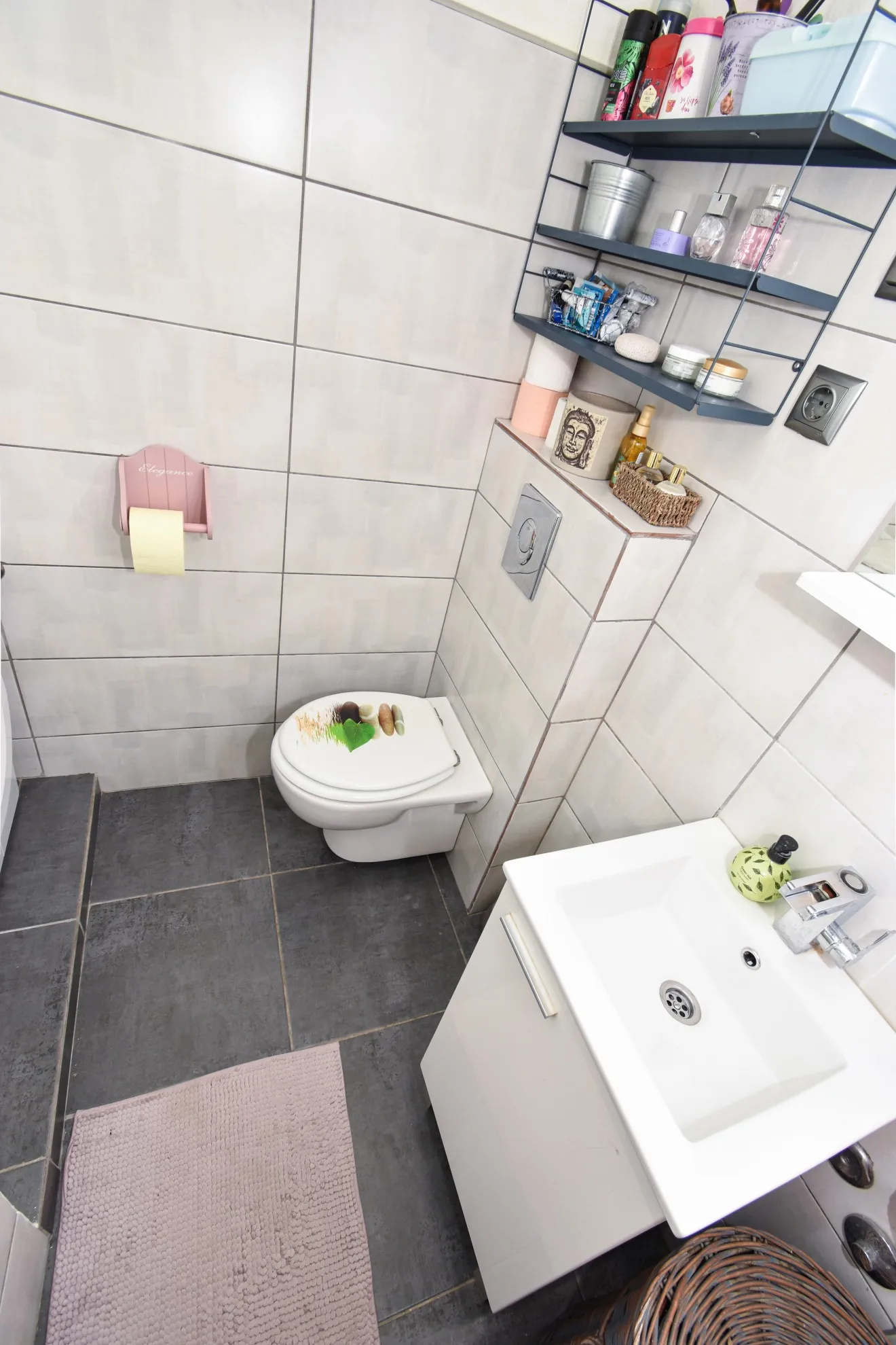 renovirana kuća u na odličnoj lokaciji s velikim dvorištem - slika 22