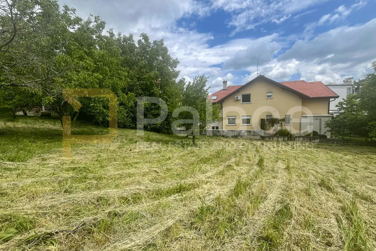 prilika za investiciju ili luksuzno imanje: gračani, 6.498 m2 - slika 3
