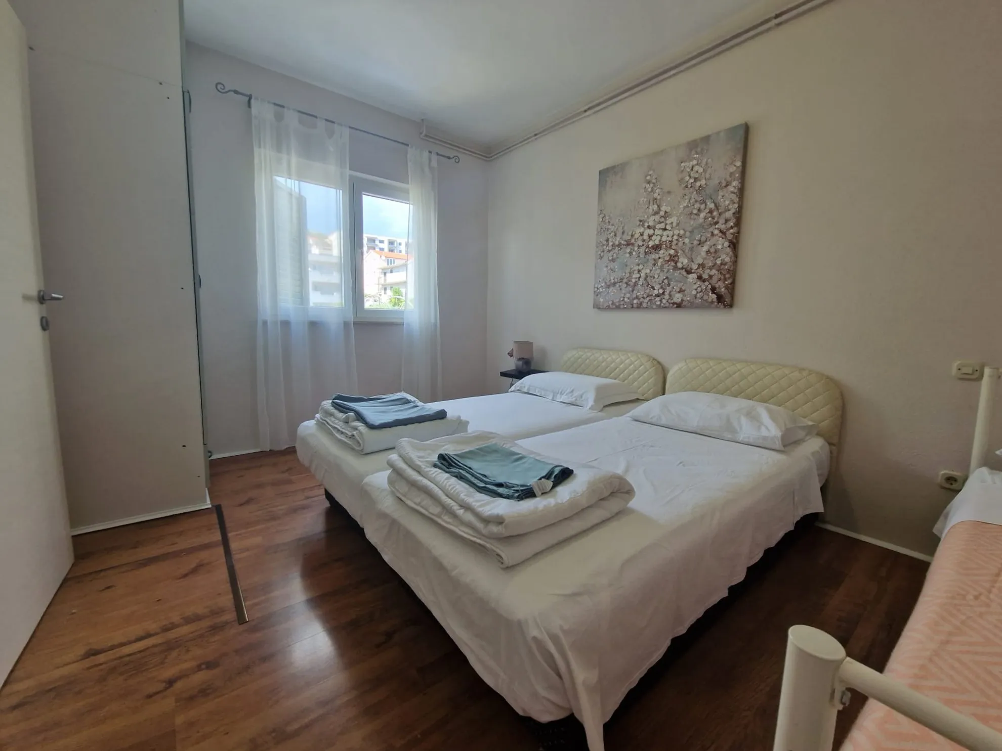 seget vranjica, prekrasna apartmanska kuća - slika 6