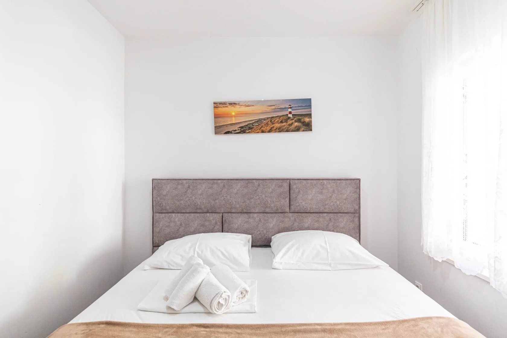 šarmantna villa s bazenom s pogledom na more, kaštel lukšić - slika 6