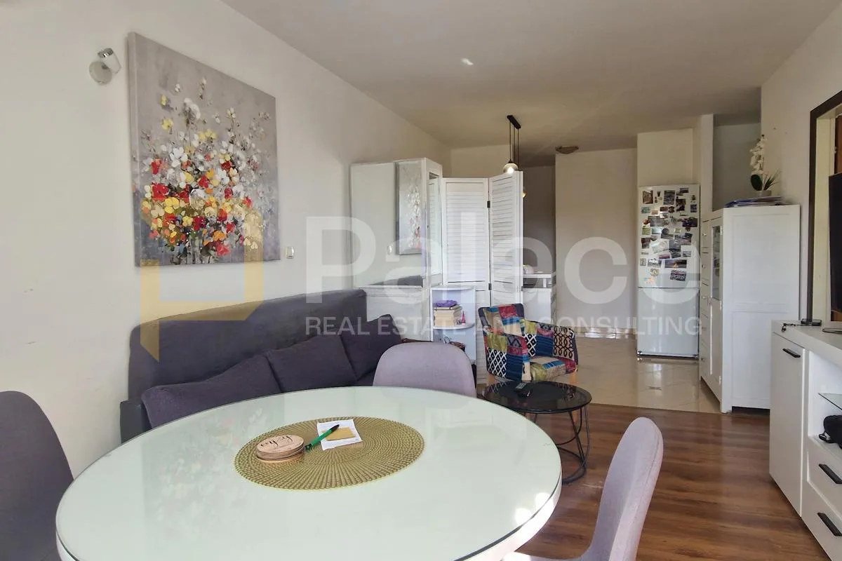 moderan dvosoban stan 57,50 m² s lođom - slika 2