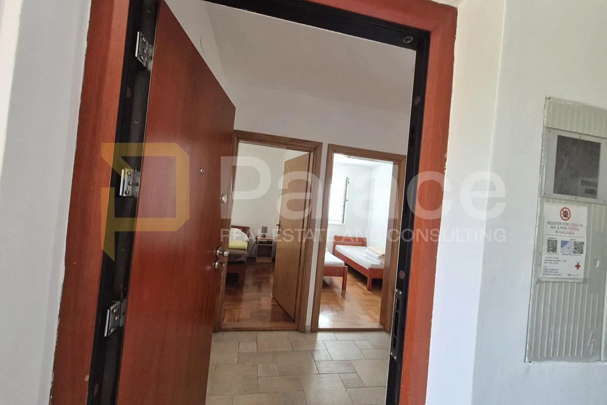 malinska 2s+db s okućnicom 72 m², parkingom i pogledom na more - slika 9