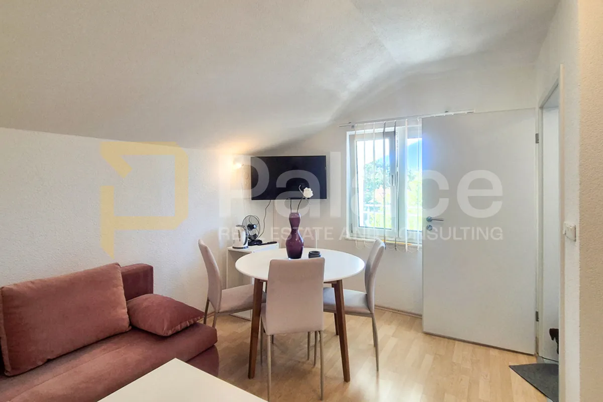 prekrasna samostojeća kuća s pogledom na more, gornji karin 290 m2 - slika 22