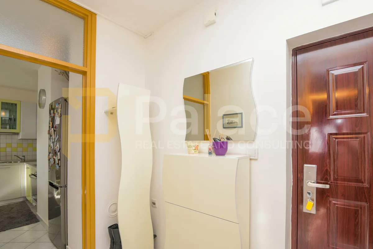 prekrasan namješten dvosoban stan s pogledom na more, šibenik 51,22 m2 - slika 7