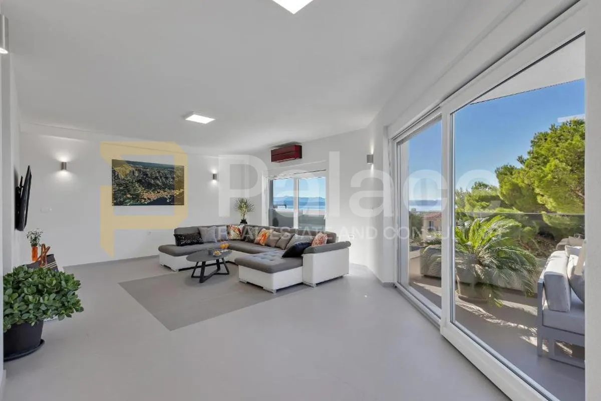 luksuzna vila s 4 jedinice i panoramskim pogledom na more - slika 12