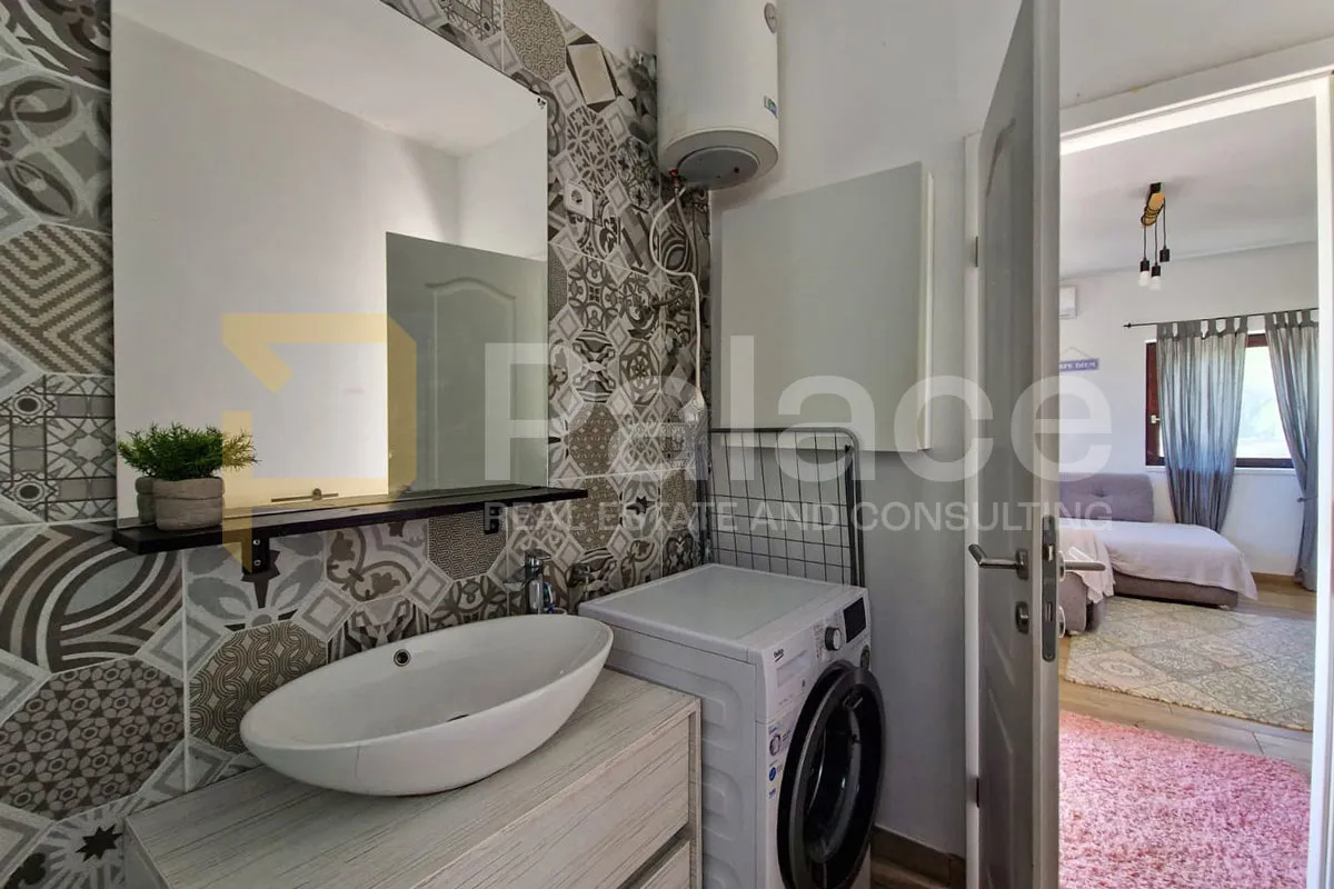dva stana s bazenom, vrtom i parkirnim mjestima, ika - 89,10 m² - slika 14
