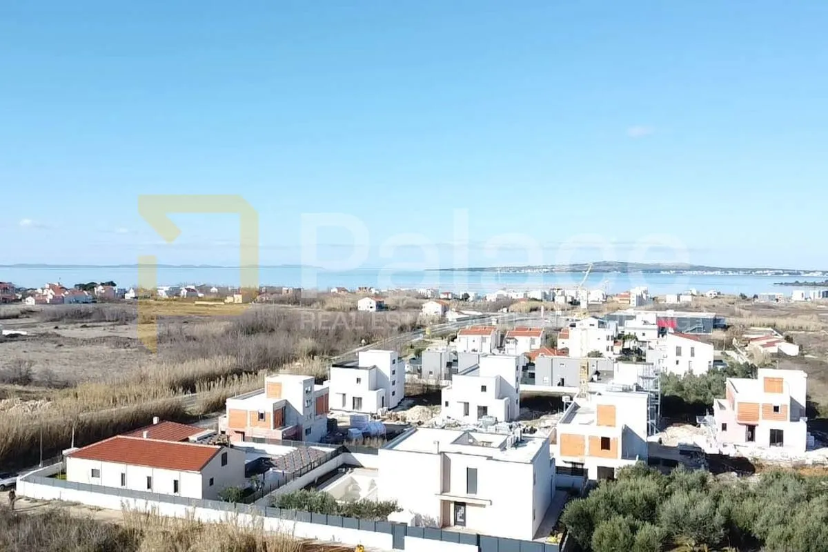 građevinsko zemljište, privlaka, 500 m od mora - slika 4
