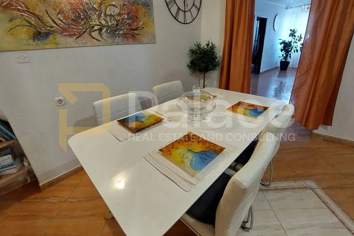 prostrana kuća s 3 stana i poslovnim prostorom - kastav, 370 m² - slika 23