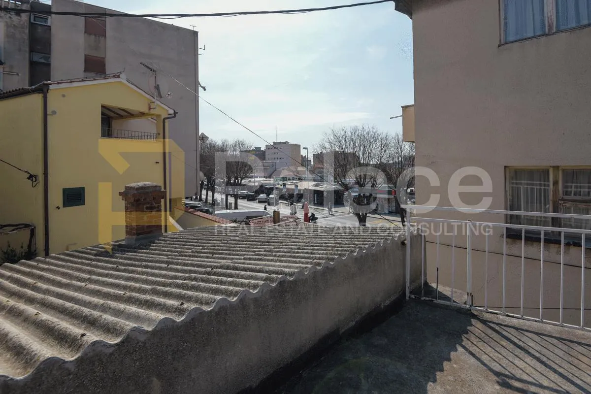 šibenik, centar: dvije kuće s pomoćnim objektom velikog potencijala - slika 16