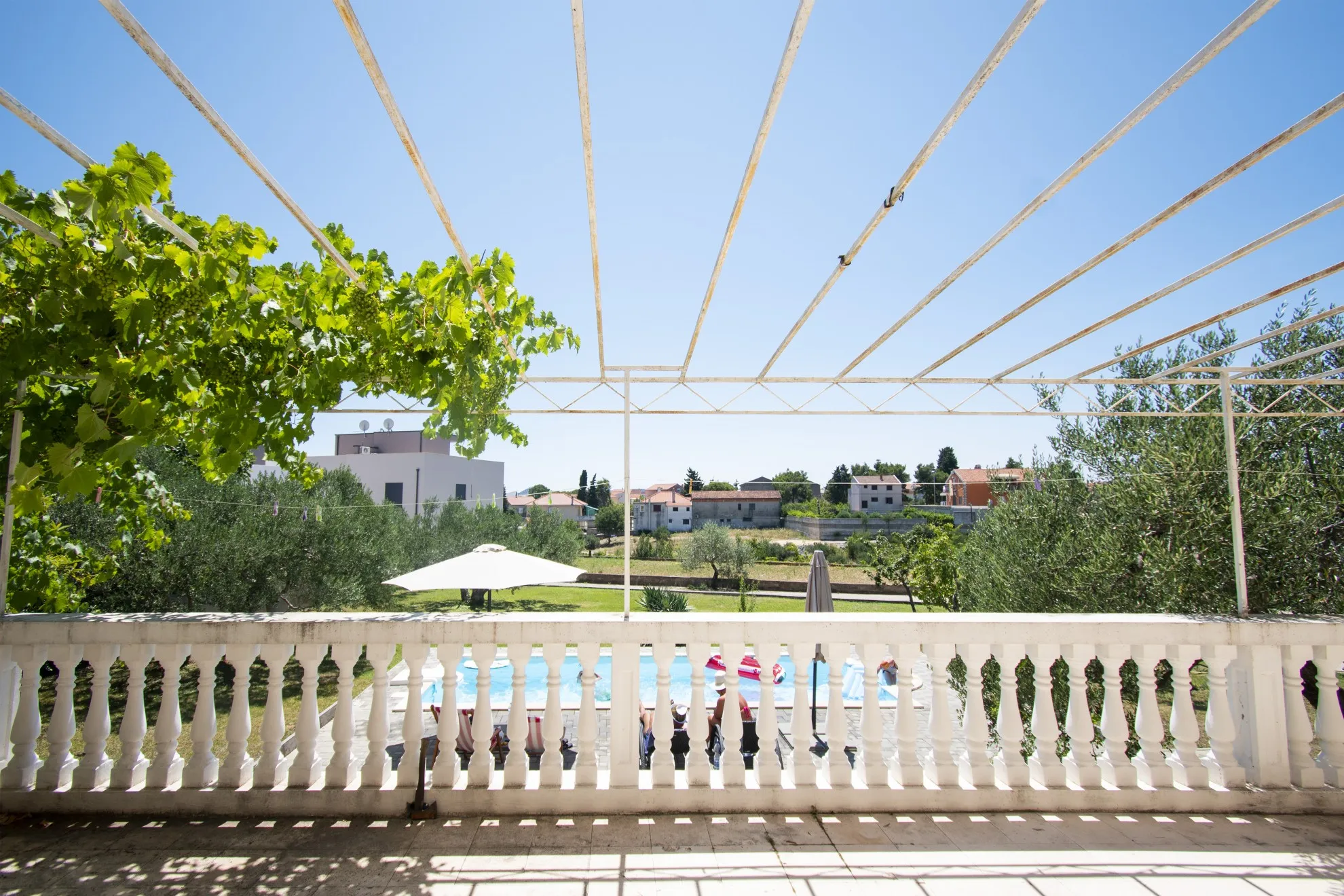 kuća na zemljištu od 3500 m2, vodice - slika 25