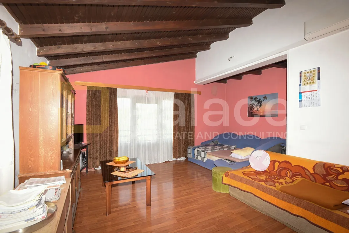 stambeno poslovna kuća s velikom okućnicom, stankovci-crljenik, 300 m2 - slika 15