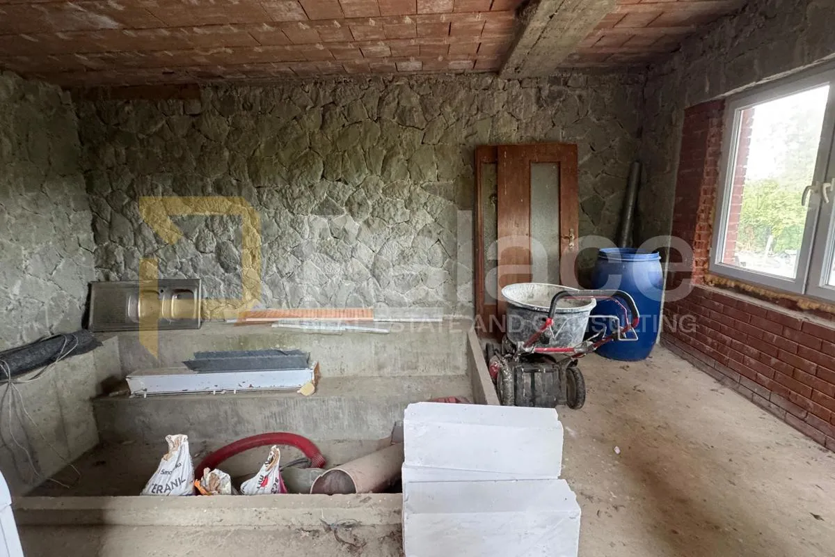 vikendica u naselju obrež kod bijelog brda, visoki roh-bau, 1350 m2 - slika 4