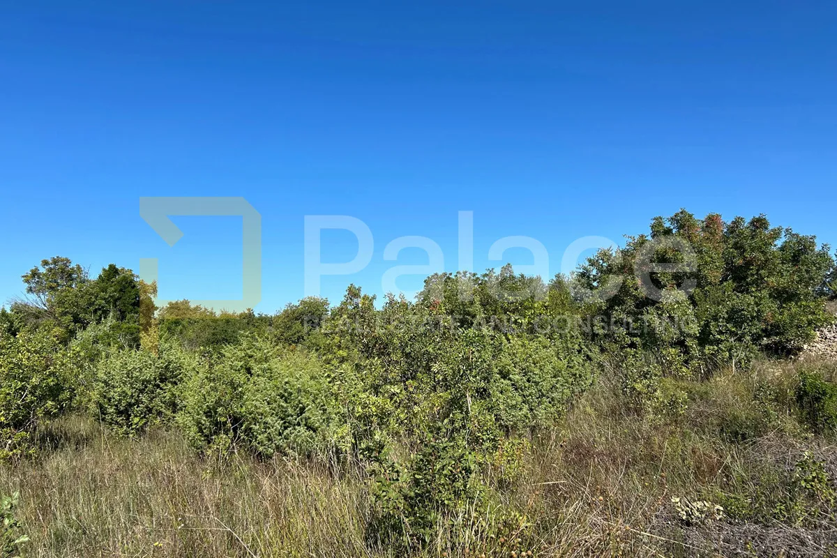 poljoprivredno zemljište u zaleđu vodica 1376 m2 - slika 7