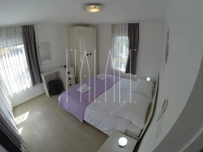 neobična villa na izvrsnoj lokaciji na otoku čiovu - slika 9