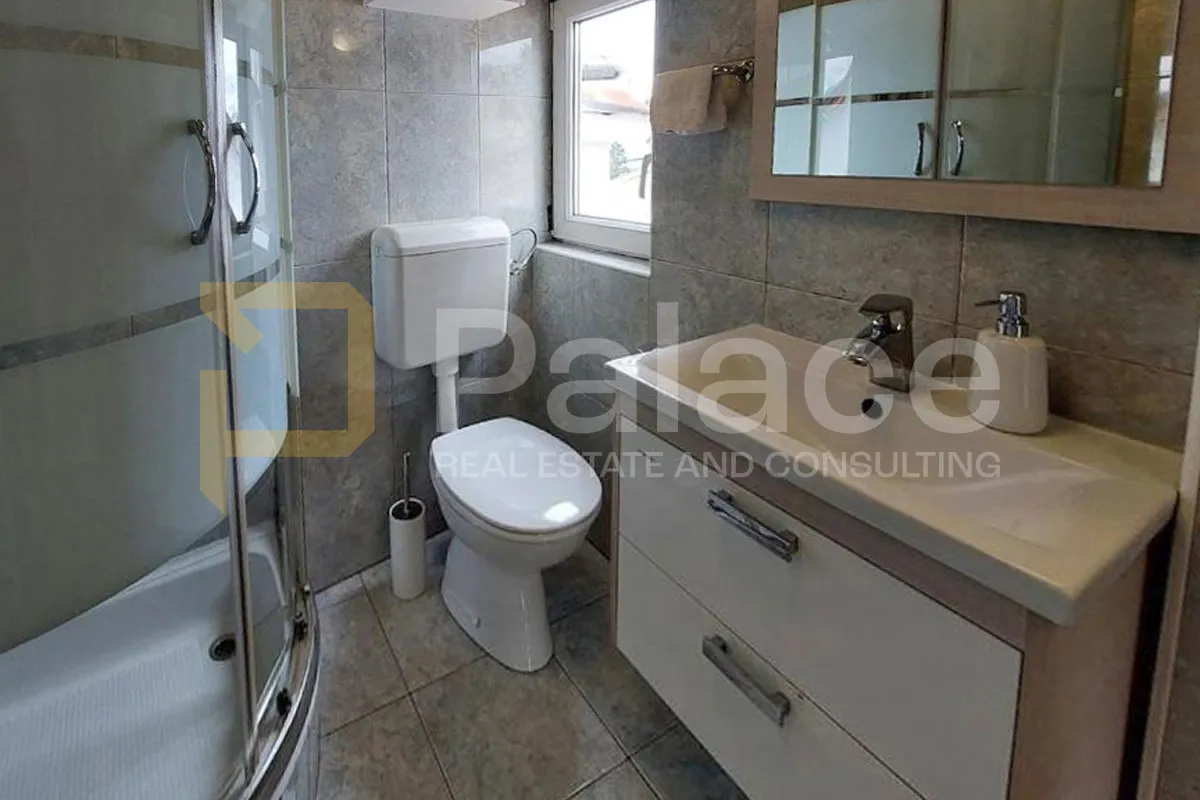 prostrana kuća s 3 stana i poslovnim prostorom - kastav, 370 m² - slika 10