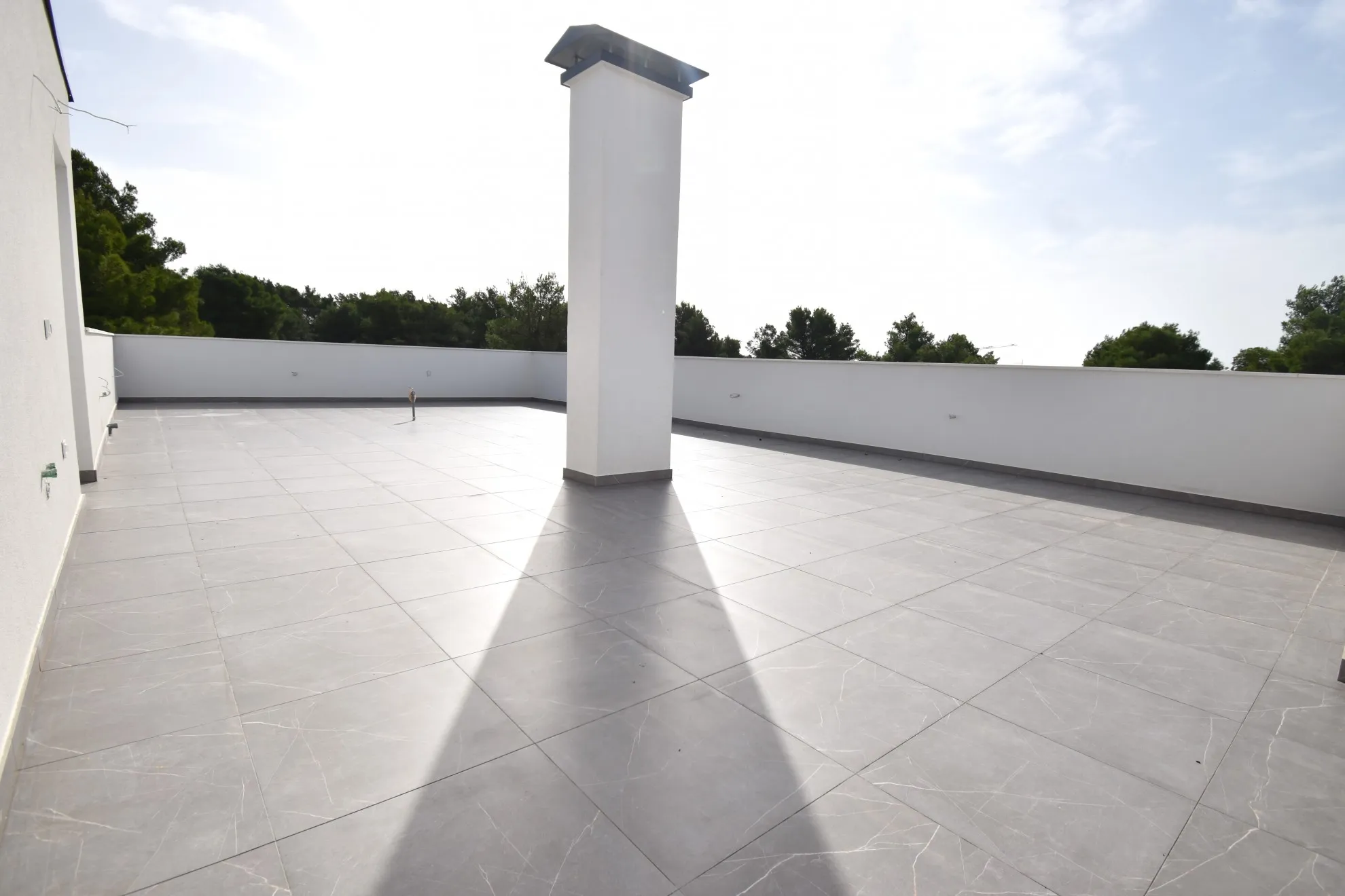 samostojeća nova kuća s bazenom i dvorištem, vodice, 319 m2 - slika 14