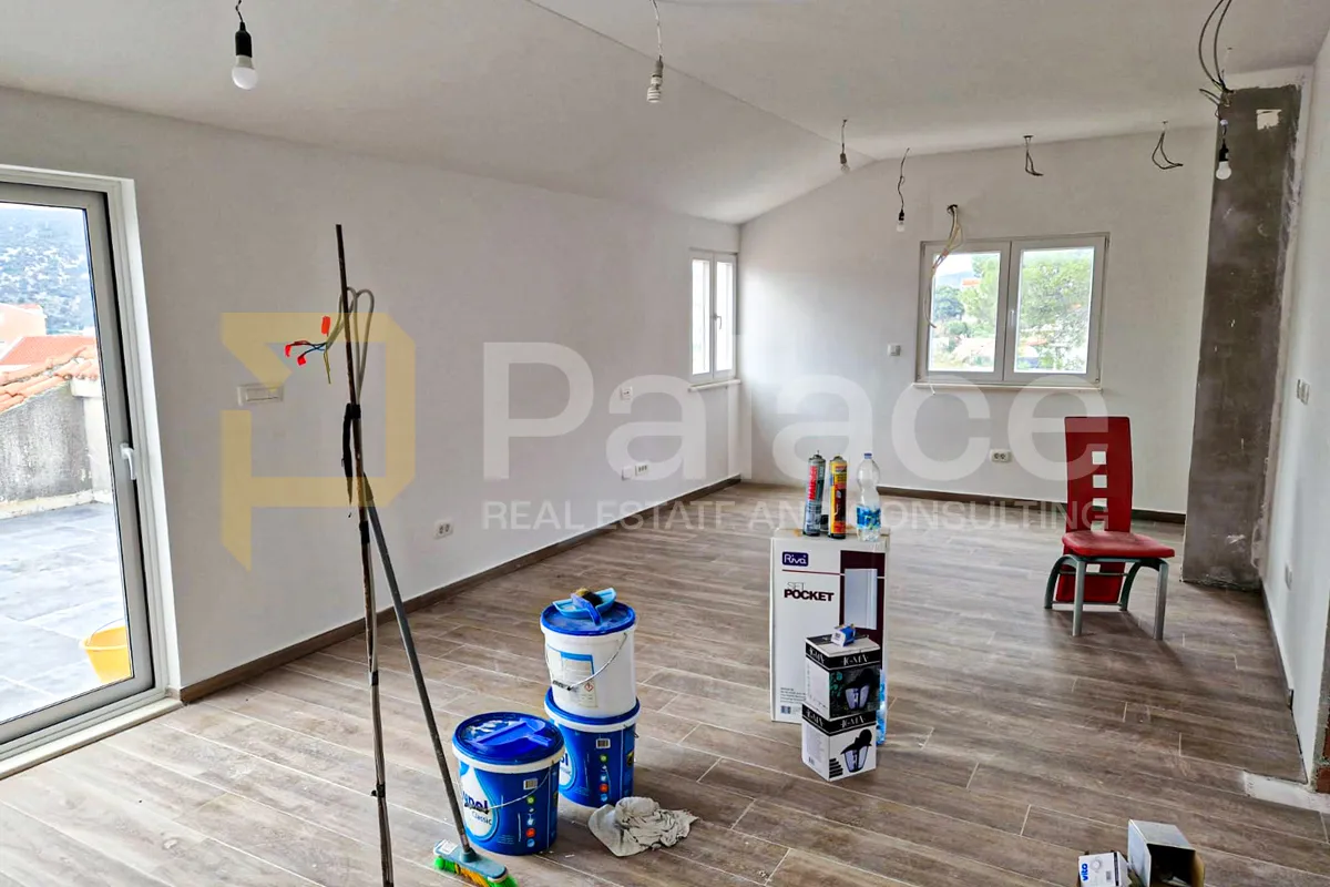 marina, kuća s velikim potencijalom, 579m2 - slika 9