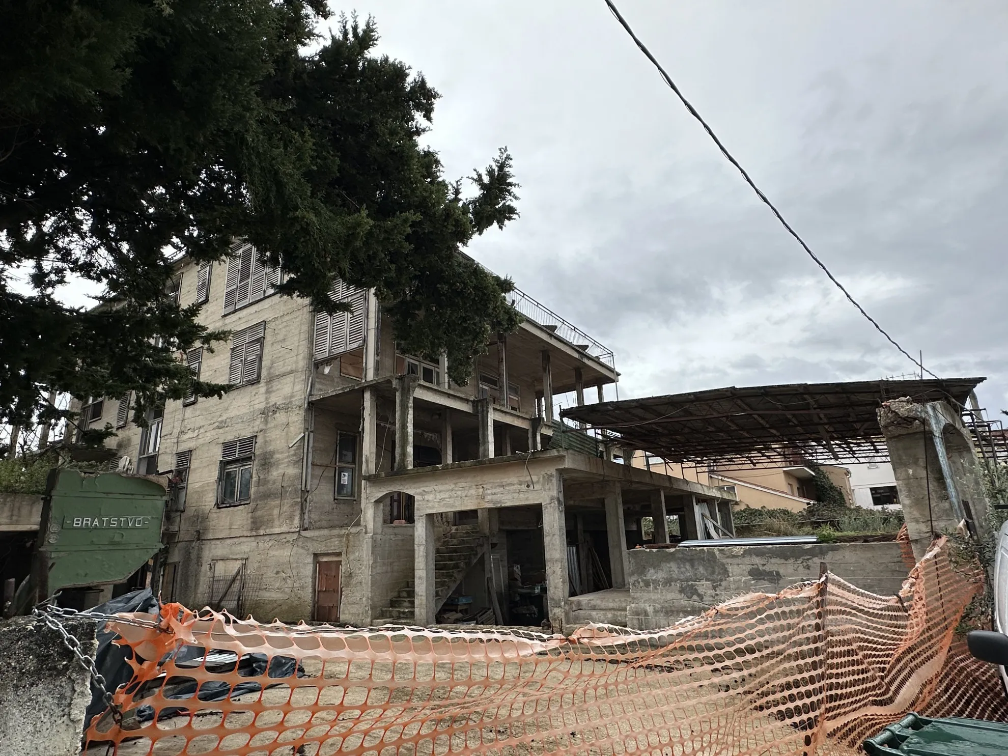 kuća na izvrsnoj lokaciji u zadru, 200m od mora 1046m2 - slika 6