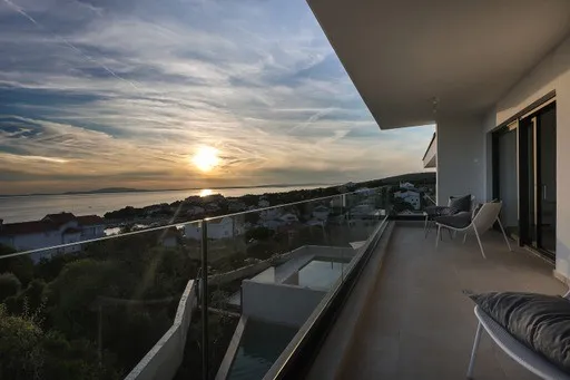 luksuzna vila sa bazenom 144m2, 300m od mora, jakišnica, otok pag - slika 10