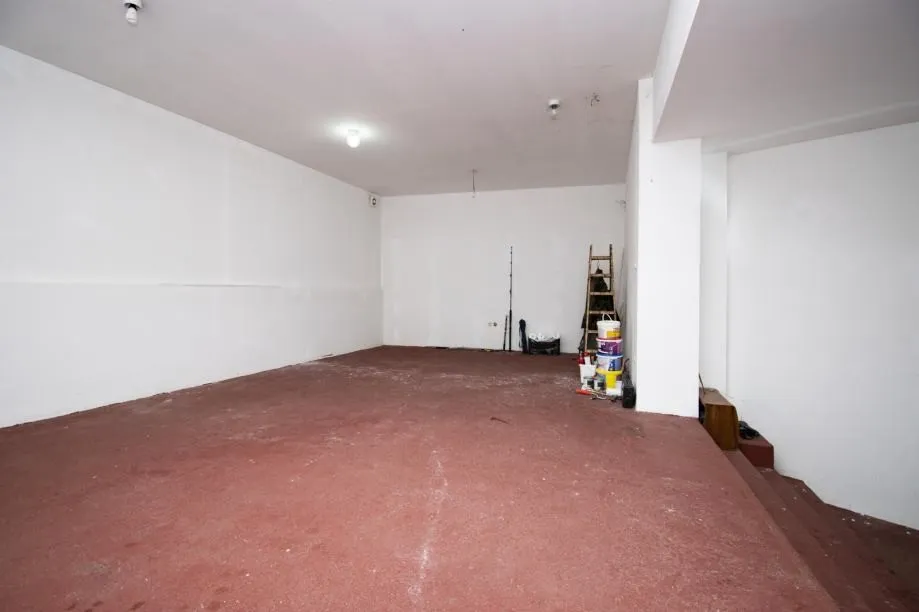 poslovni prostor u centru vodica, uslužna djelatnost, 86 m2 - slika 3