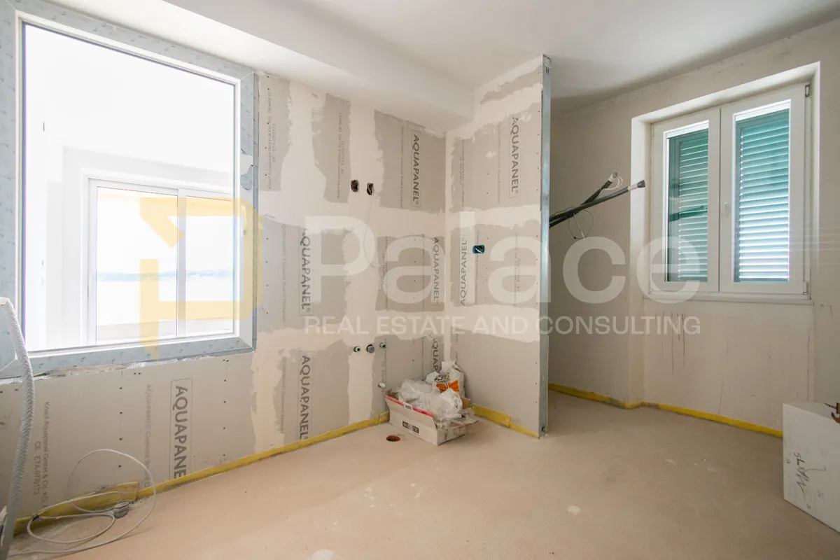 luksuzni opremljen stan na jedinstvenoj lokaciji u šibeniku sa spektakularnim pogledom na grad 129m2 - slika 14