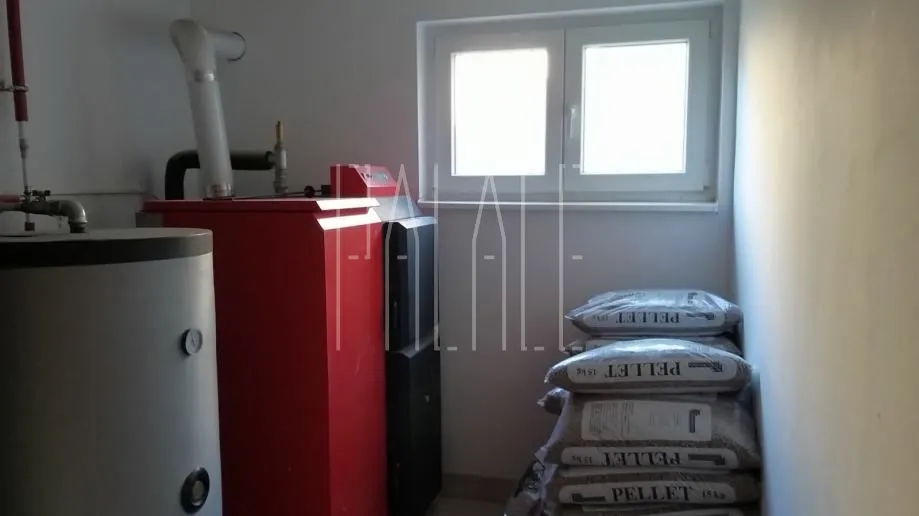 krasna kuća, hvar, s pogledom na more, 388m2 - slika 13