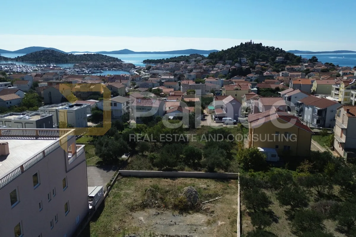 građevinsko zemljište s dozvolom, tribunj, 895 m2 - slika 5