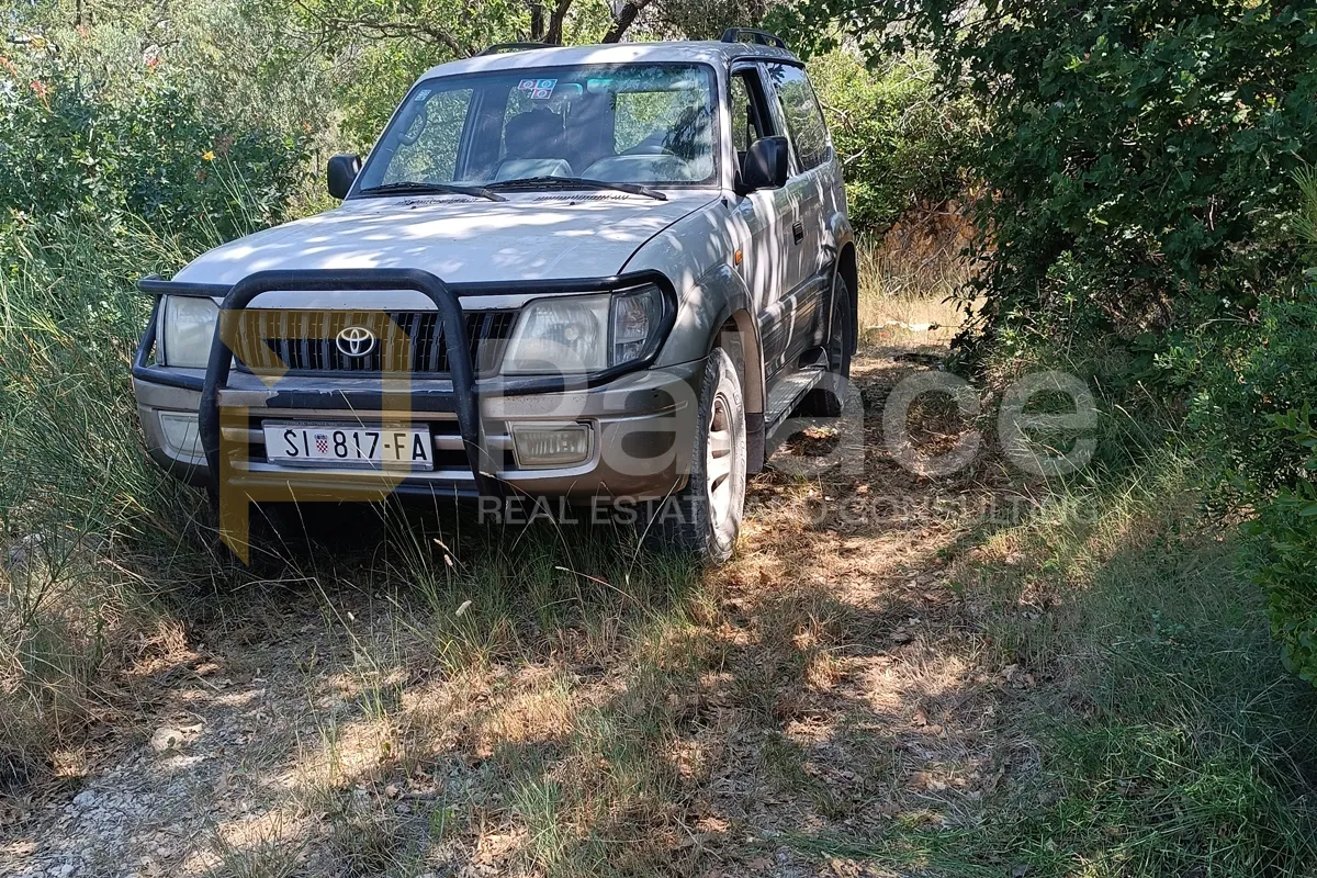 šibenik: atraktivno zemljište s panoramskim pogledom 27 542m2 - slika 19