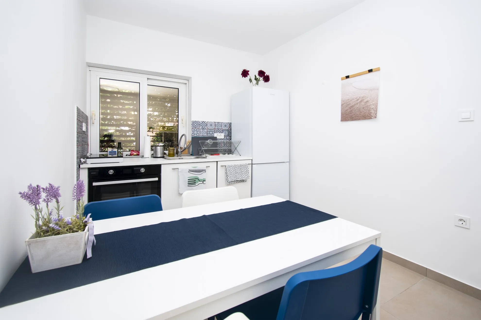 novoređeni stan s garažom i dvorištem, šibenik, 50 m2 - slika 17