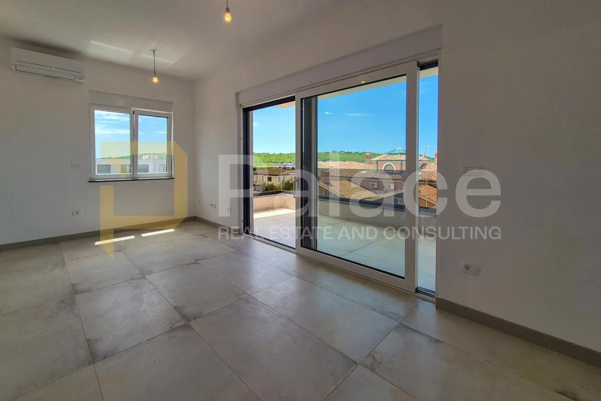 penthouse u pomeru s pogledom na more i 2 parkirna mjesta - slika 2