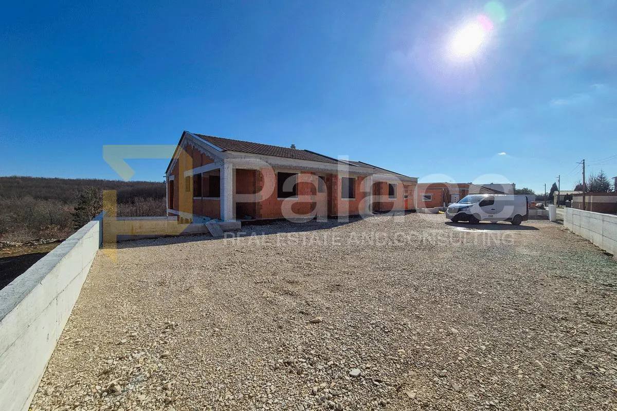 ekskluzivna vila s bazenom, terasama i podnim grijanjem, vodnjan - slika 11