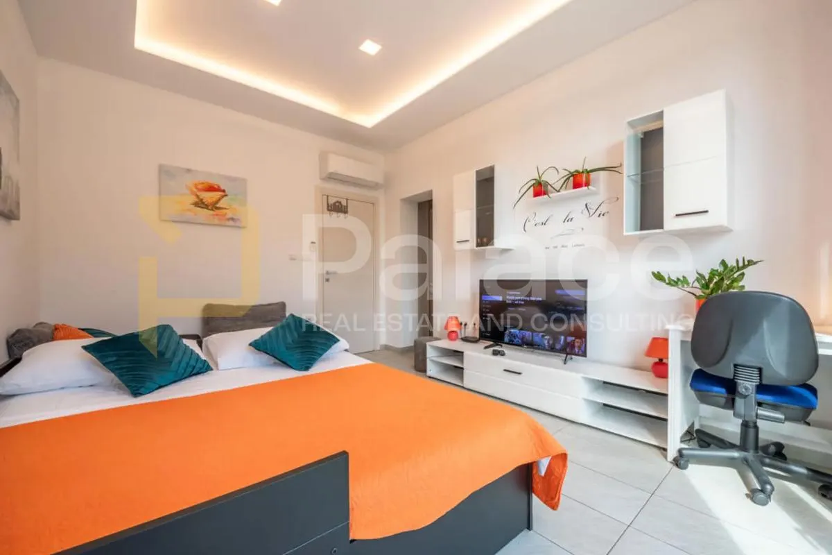 nekretnina iz snova u kostreni – vila s bazenom i tri stana, 332m2 - slika 23