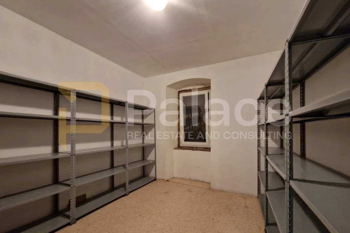 zakup: drugi kat poslovne zgrade u centru rijeke, 98m² - slika 2